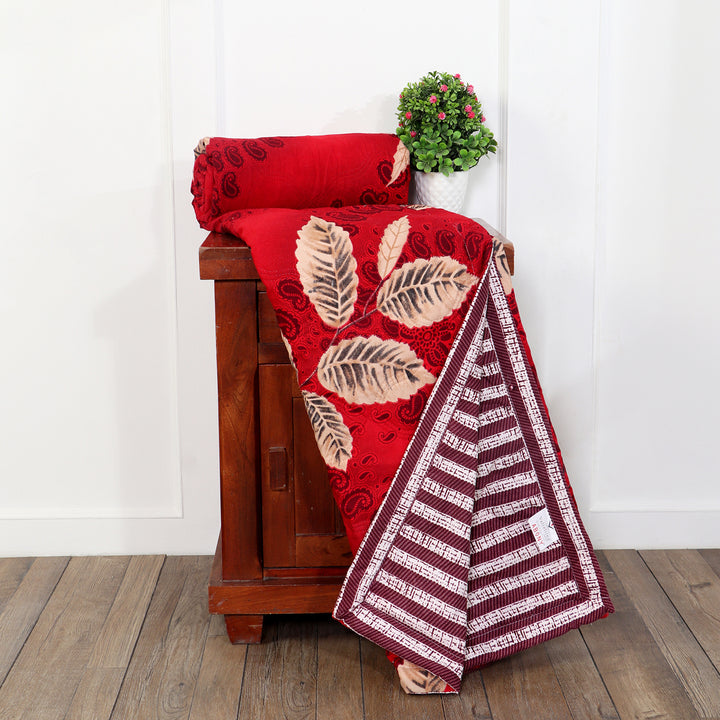 Red Petals 180 GSM AC Room Reversible Double Bed Comforter