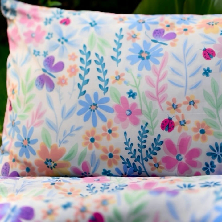 Colorful Butterflies Cotton King Bedsheet - 250 TC