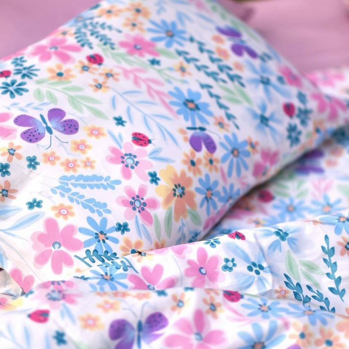 Colorful Butterflies Cotton King Bedsheet - 250 TC