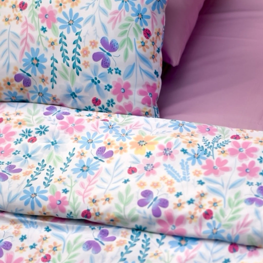 Colorful Butterflies Cotton King Bedsheet - 250 TC