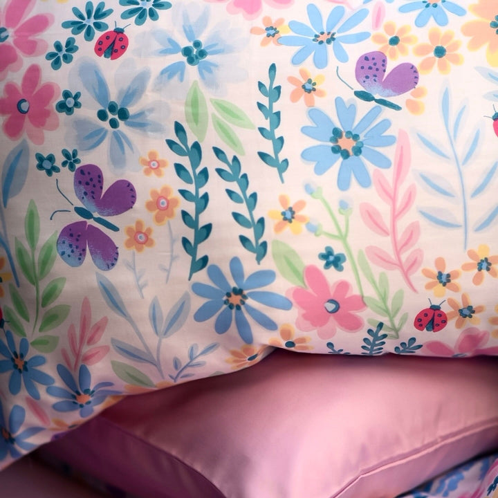 Colorful Butterflies Cotton King Bedsheet - 250 TC