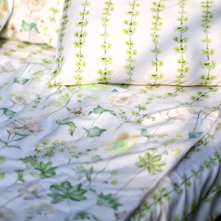 Rainy Garden Cotton King Bedsheet - 250 TC