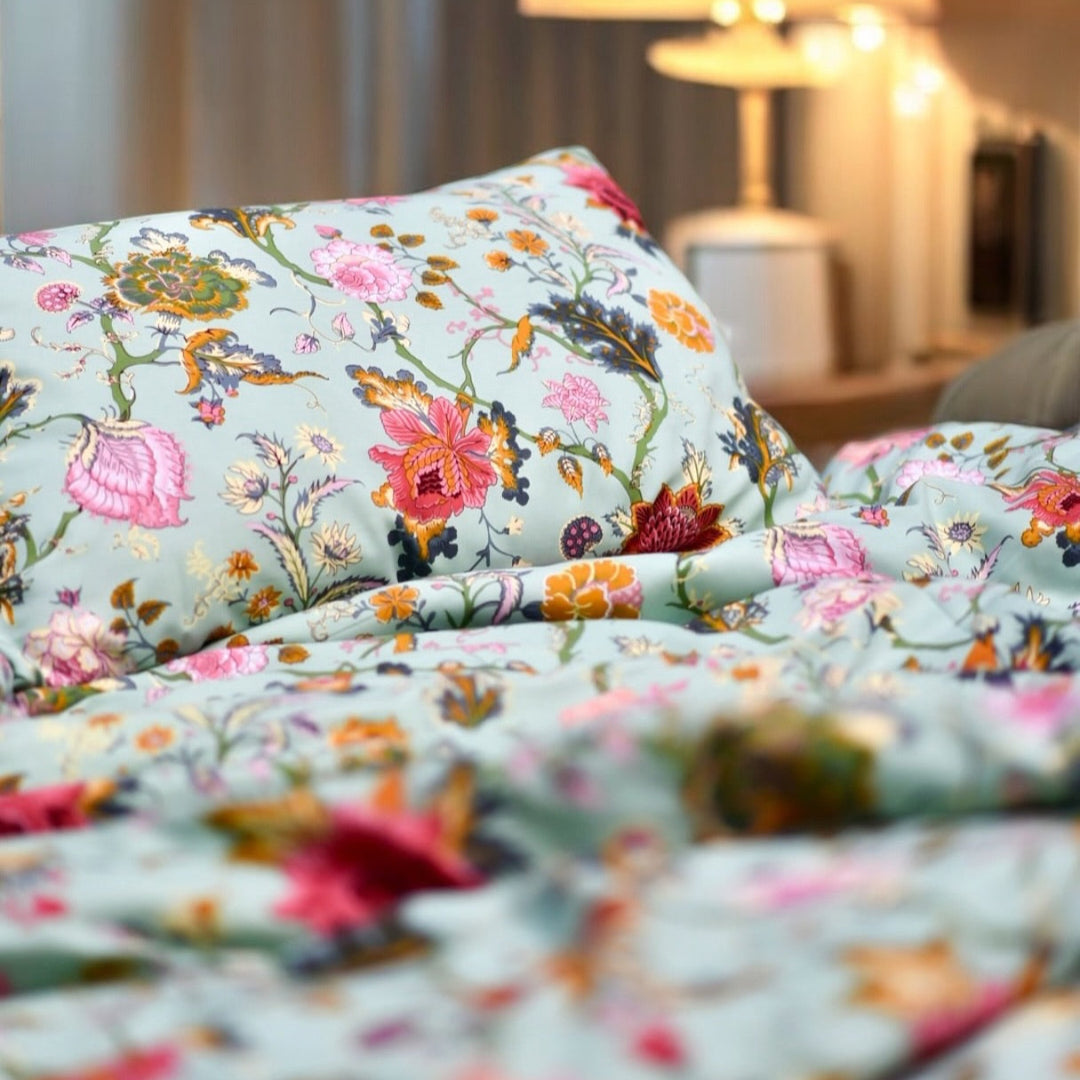 Garden Glow Cotton King Bedsheet - 250 TC