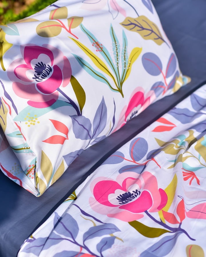 Color Splash Cotton King Bedsheet - 250 TC