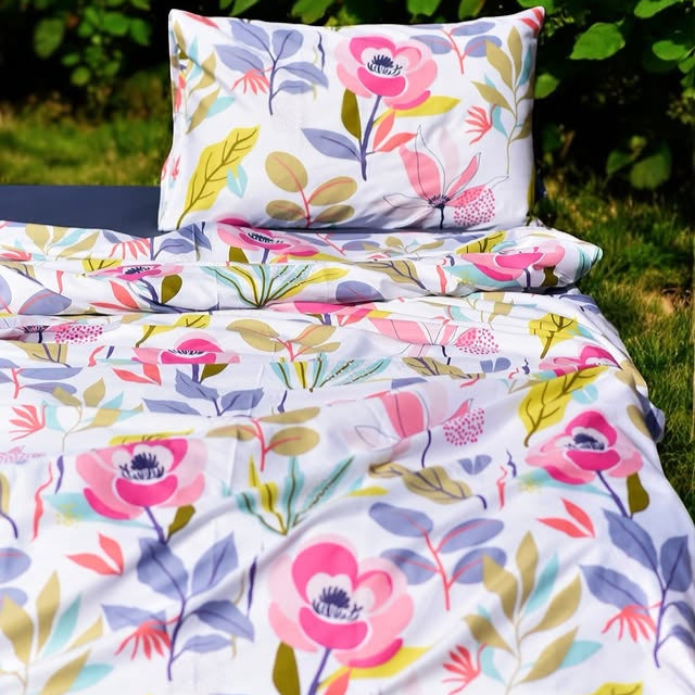 Color Splash Cotton King Bedsheet - 250 TC