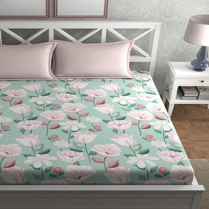 Green Lotus Elastic Fitted Cotton Blend King Bedsheet