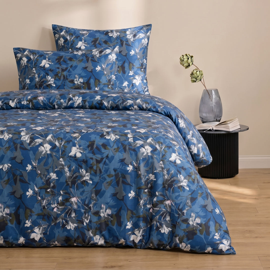 Ocean Whisper Cotton King Bedsheet - 250 TC