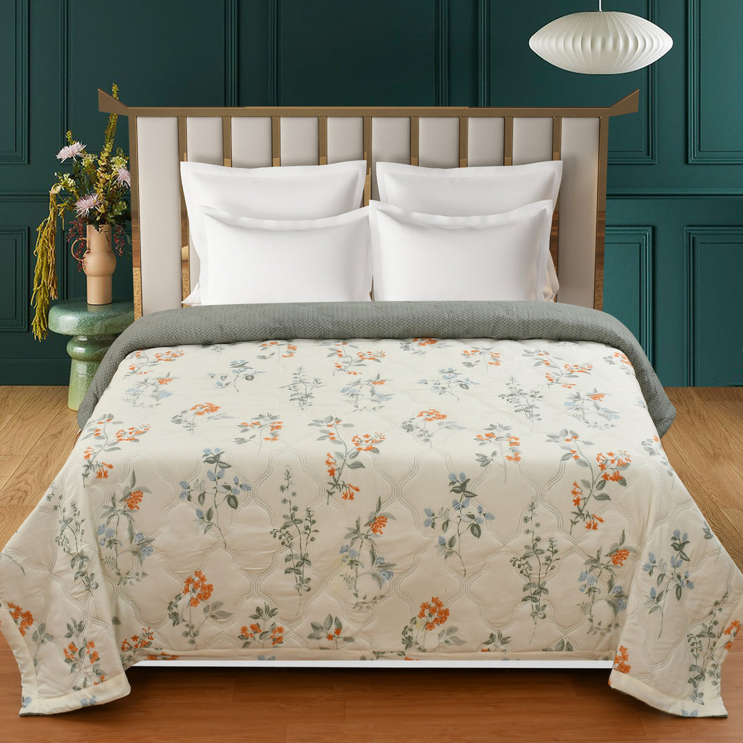 Ivory Flower 180 GSM AC Room Reversible Double Bed Comforter