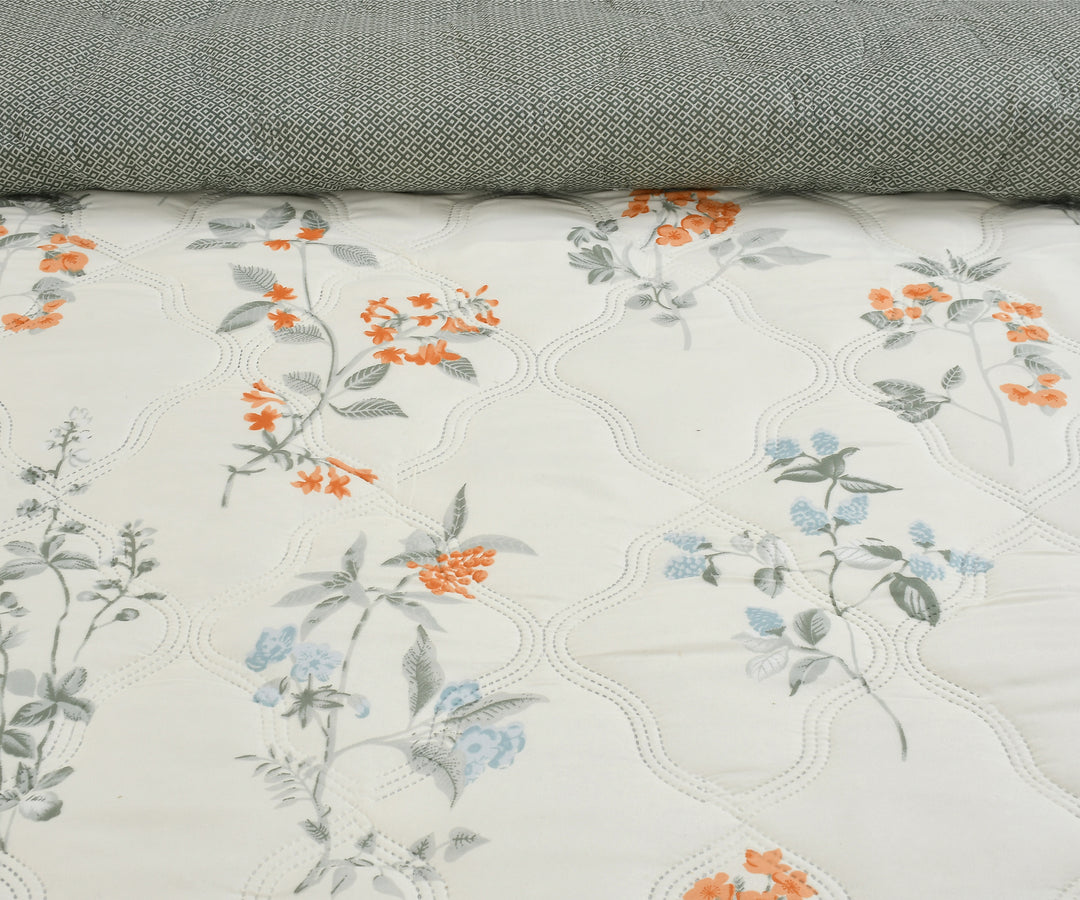 Ivory Flower 180 GSM AC Room Reversible Double Bed Comforter