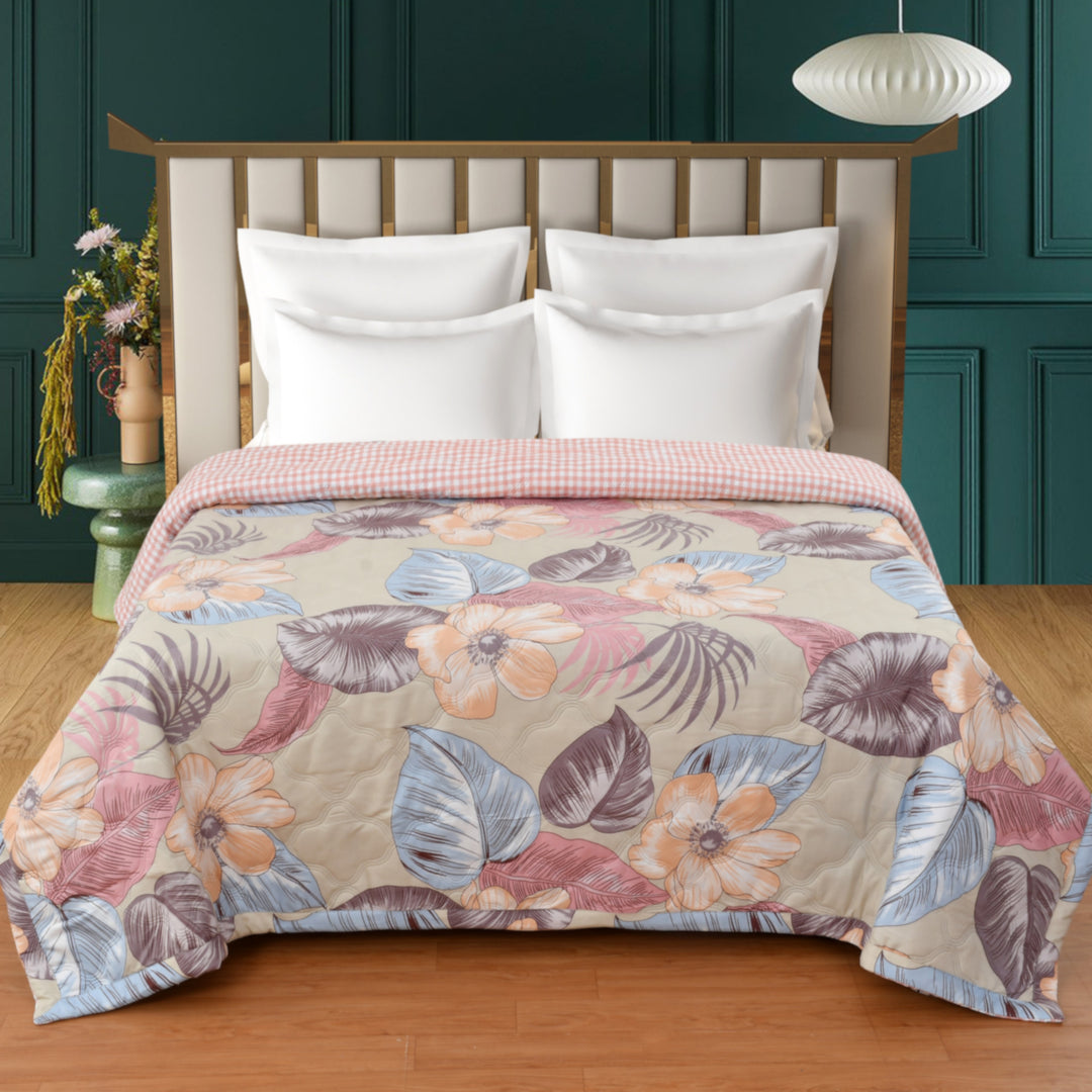 Fantasy World Comforter 180 GSM AC Room Reversible Double Bed Comforter