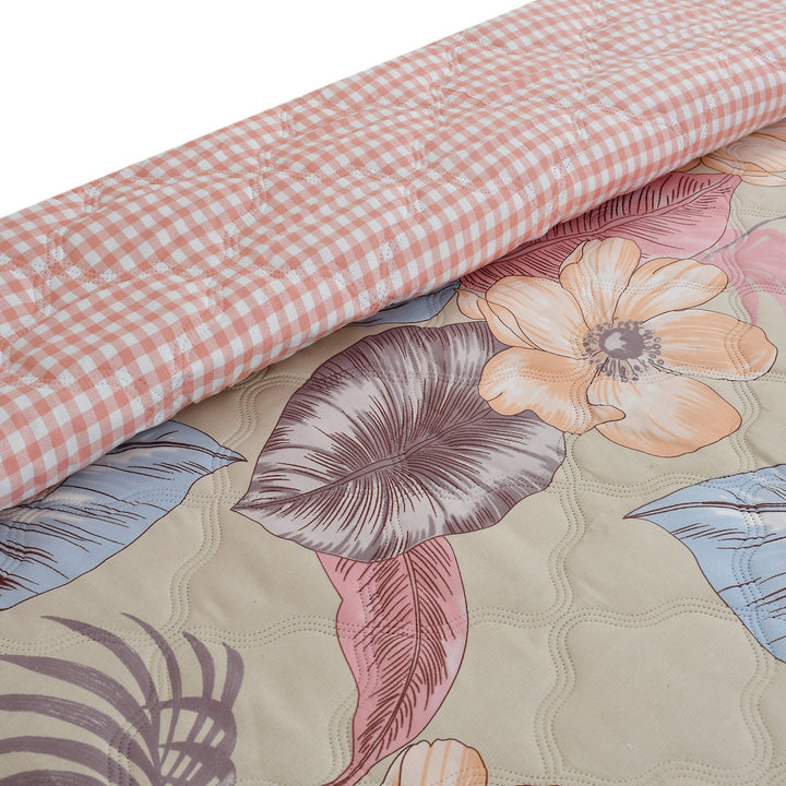 Fantasy World Comforter 180 GSM AC Room Reversible Double Bed Comforter