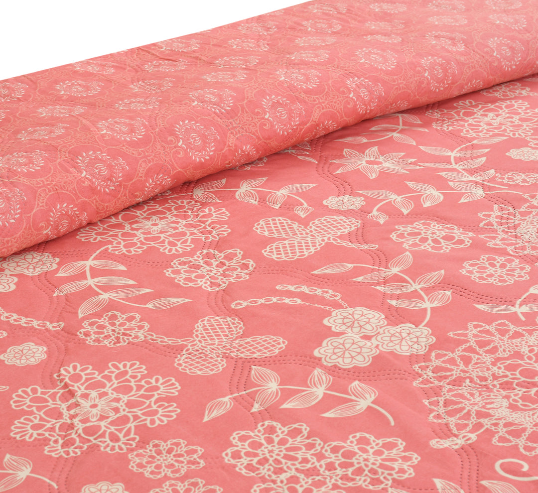 Red Petals Comforter 180 GSM AC Room Reversible Double Bed Comforter
