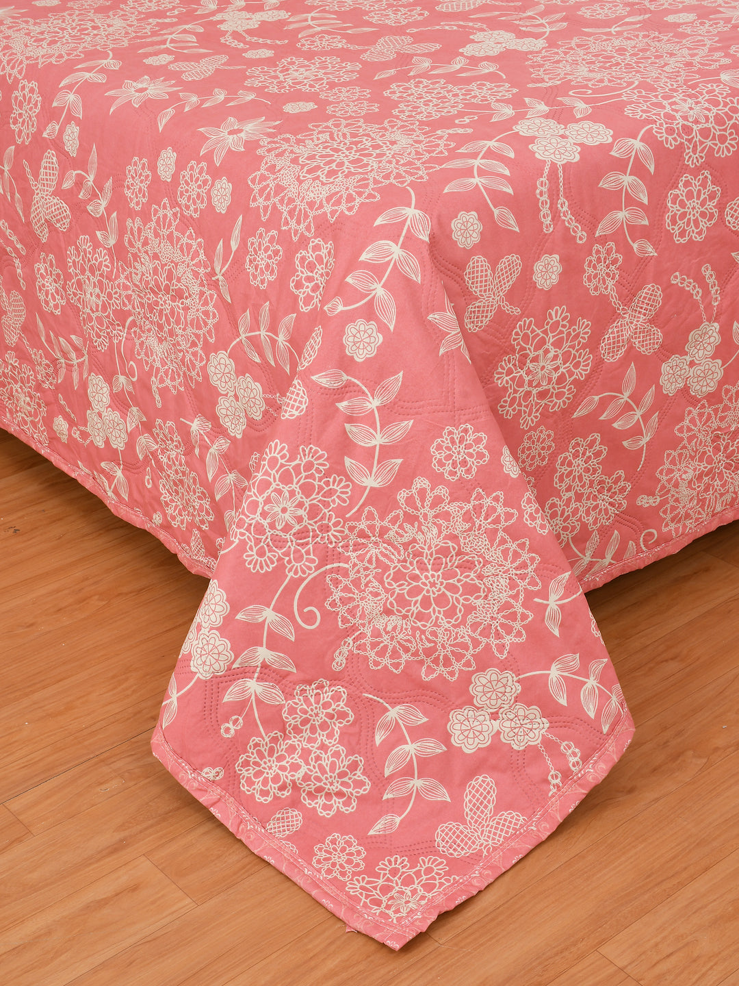 Red Petals Comforter 180 GSM AC Room Reversible Double Bed Comforter