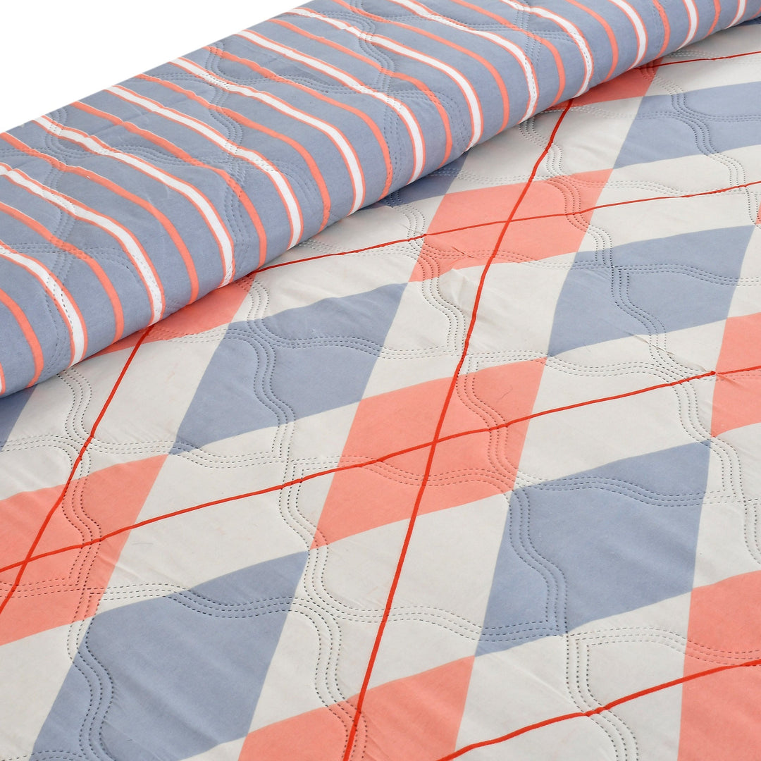 Cosmic Canvas Comforter 180 GSM AC Room Reversible Double Bed Comforter