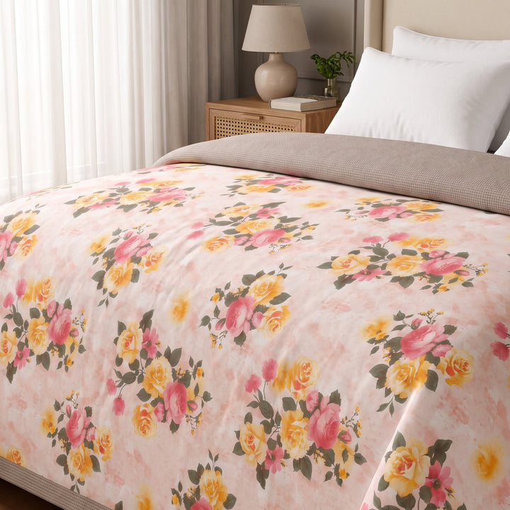 Bunch Floral 180 GSM AC Room Reversible Double Bed Comforter