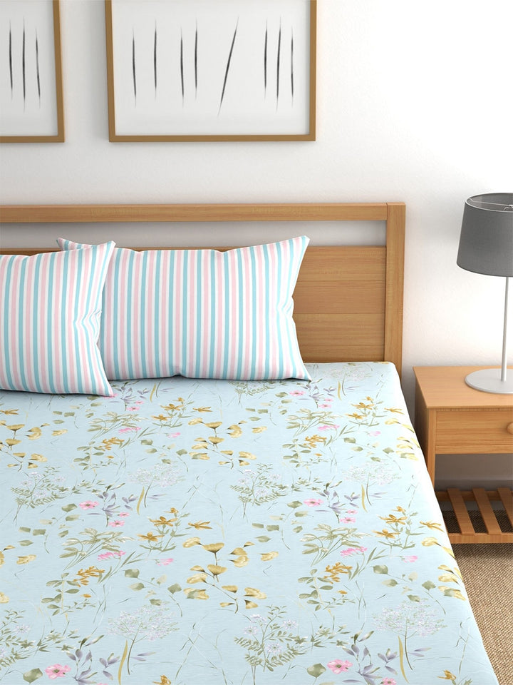 Blue Leaflet Cotton Blend Super King Bedsheet with 2 Pillow Covers (108x108 inches)