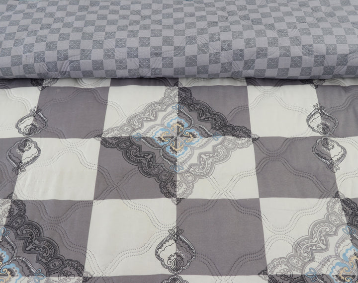 Chess Blossom 180 GSM AC Room Reversible Double Bed Comforter