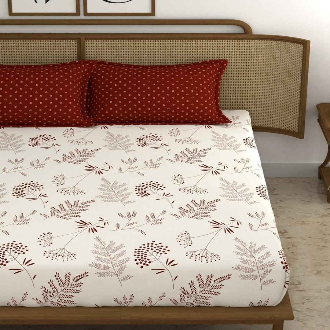 Maroon Leaf Cotton Blend Super King Bedsheet with 2 Pillow Covers (108x108 inches)