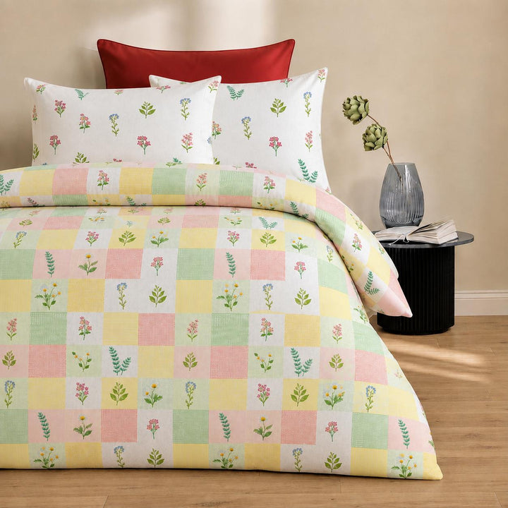 Rang Bahaar Cotton King Bedsheet - 250 TC