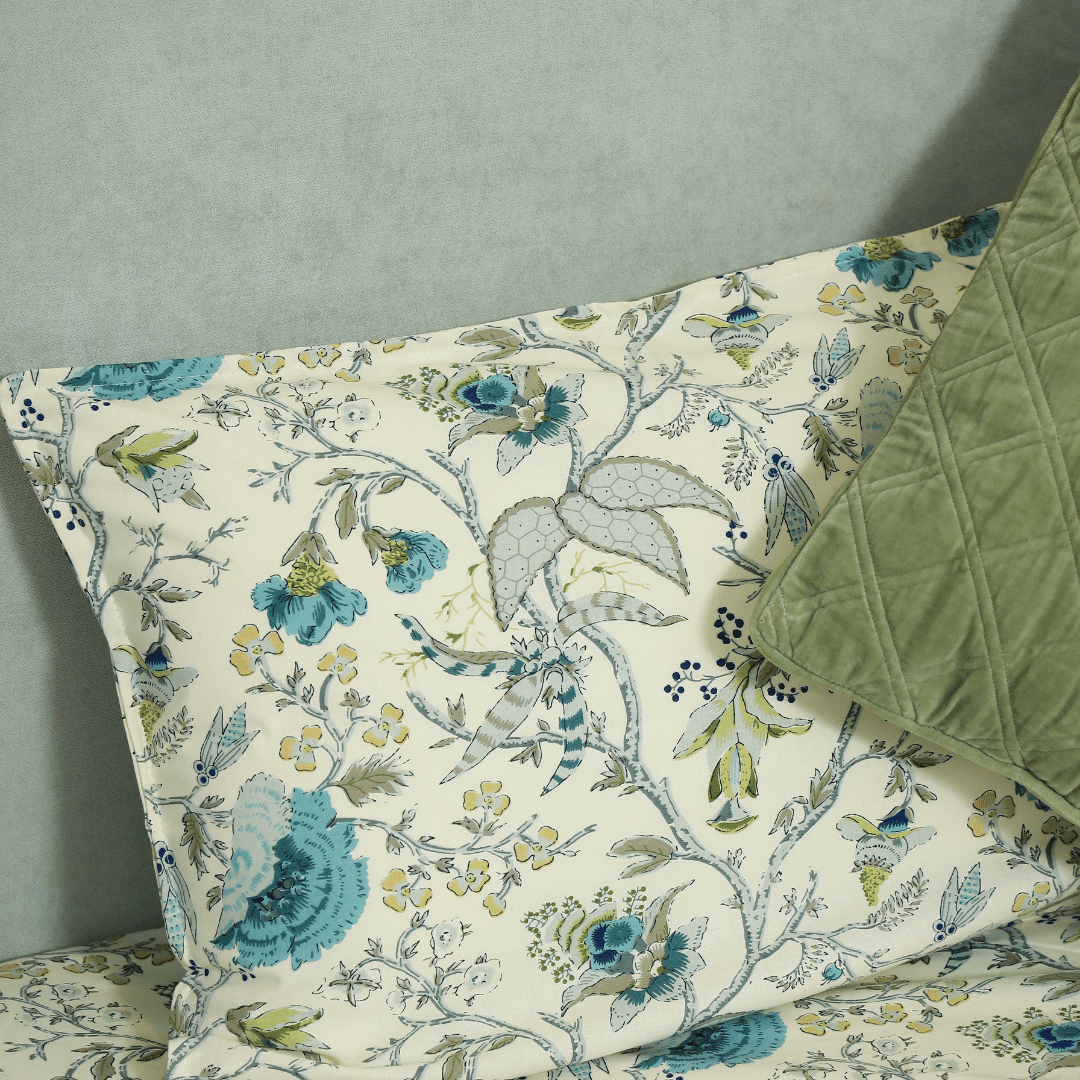 Tropical All Over Printed Cotton Elastic King Size Bedsheet - Sky Blue