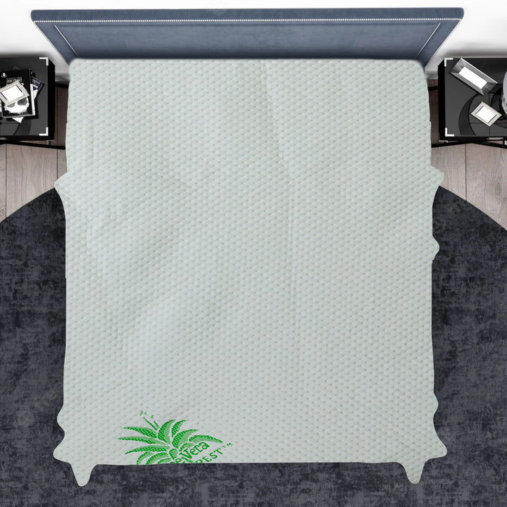 Luxury Aloe Vera Mattress Protector